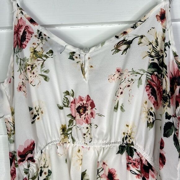 NWT Trixxi Floral and Striped Romper from Francesca’s Size Small - Picture 12 of 13